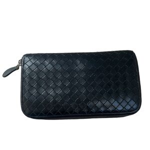 Bottega Veneta Intrecciato black leather zip wallet women’s